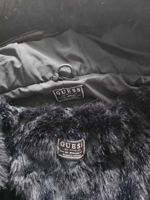 Czarna kurtka guess L/ 40 a'la skóra pikowana