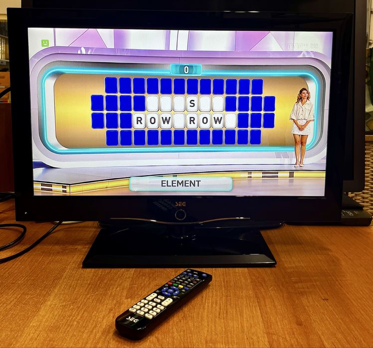 Telewizor 26 cali LED - SEG Barcelona BLUE-TV + pilot