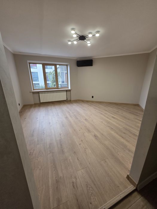 4 кімн.квартира недалеко Парк після Ремонту