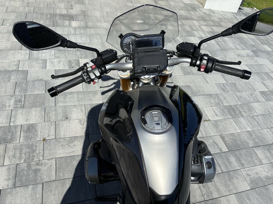 BMW R1200R boxer naked turystyk