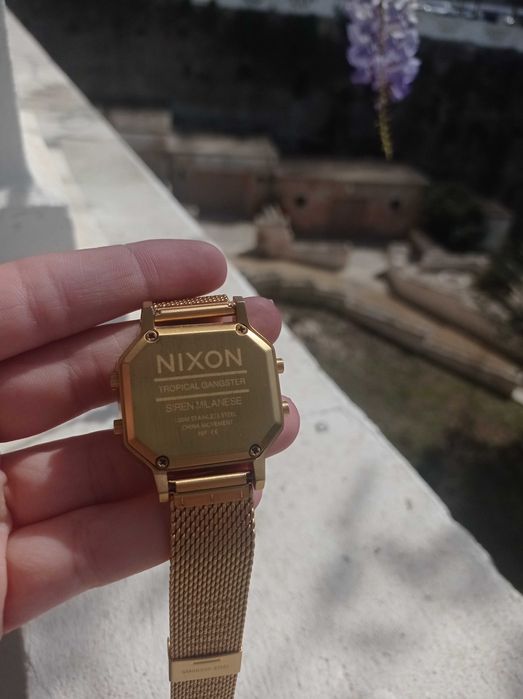 Relógio Nixon Siren Milanese All Gold
