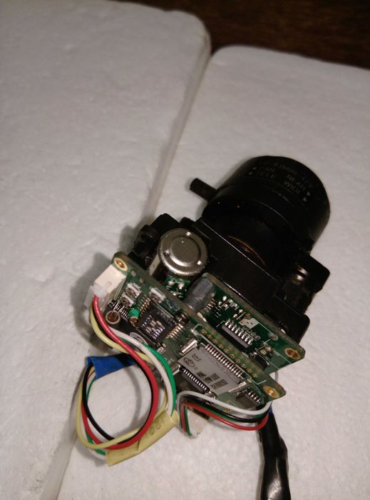 Камера видеонаблюдения варифокальная моторизиров LOW LUX