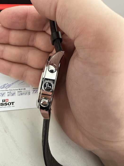 Часы TISSOT T116.617.16.092.00