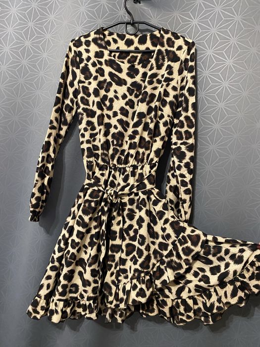 Платье  леопардовое