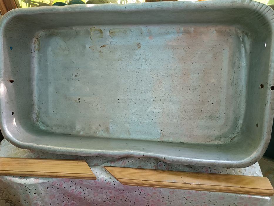 Контейнер пищевой.Кастрюля 2.5 л.Ведра оцинкованные