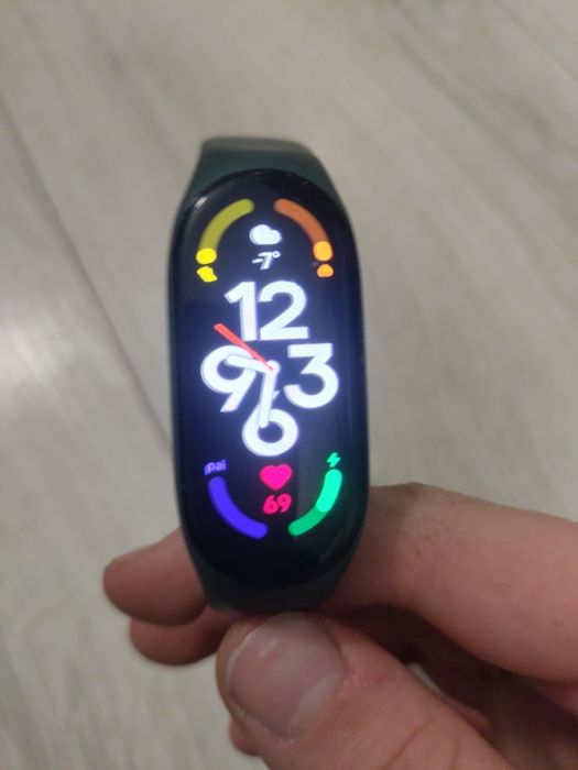 Годинник Xiaomi mi band 7