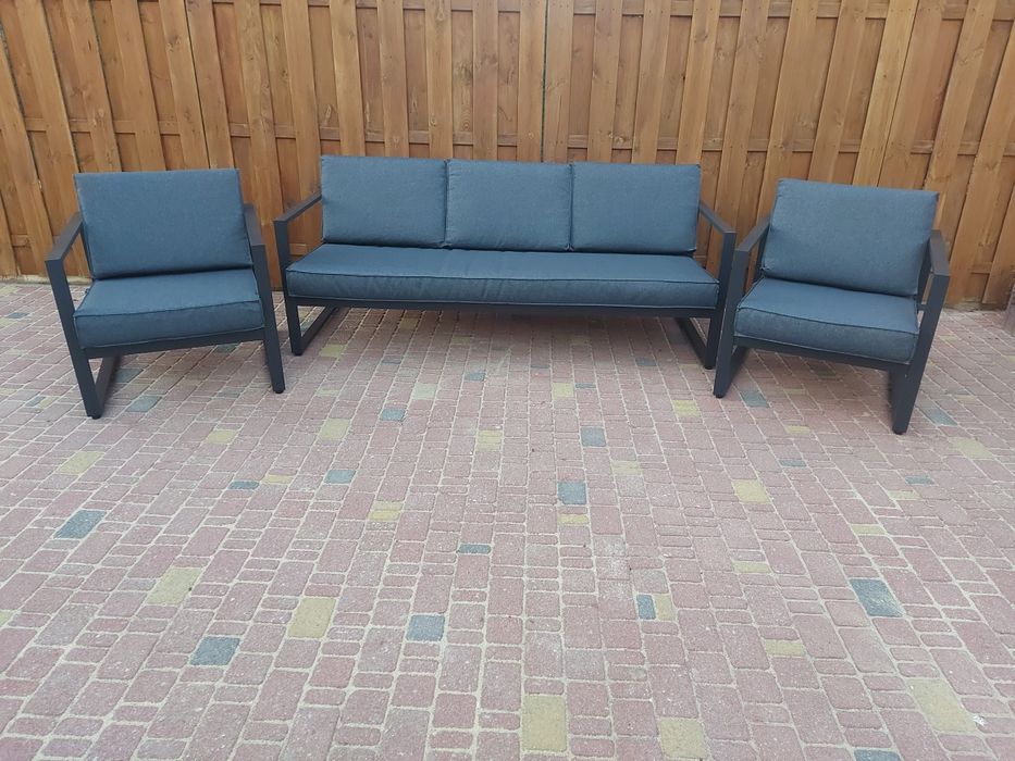 Fotel Vonge nowy czarny antracyt poduszki.Zimowa cena.