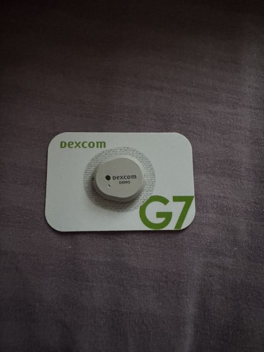 Сенсор для вимірювання цукру в крові  Dexcom g7