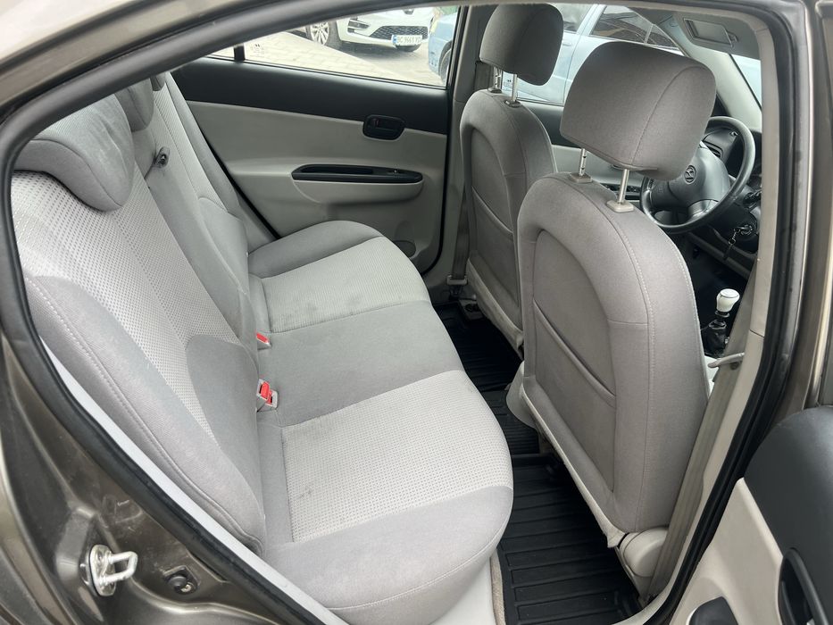 Hyundai accent 2008 1.6 бензин. Торг
