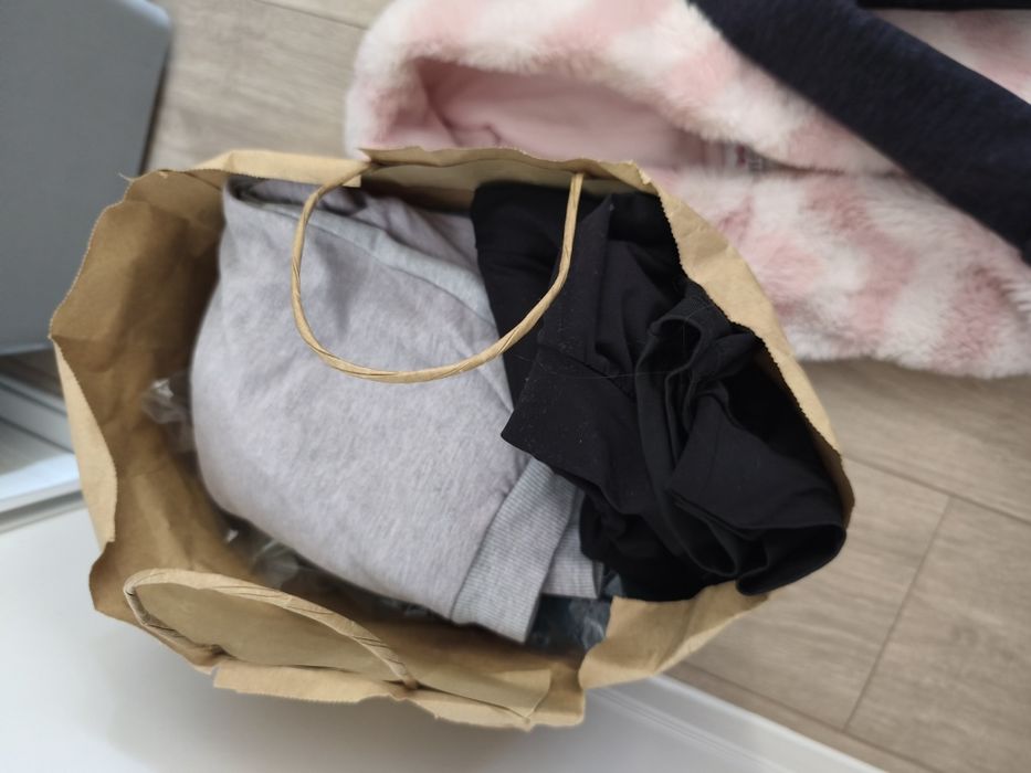 Ubrania dziewczynka 104