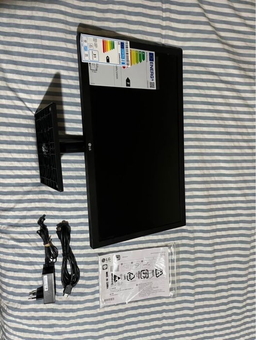 Monitor LG 22 polegadas como novo