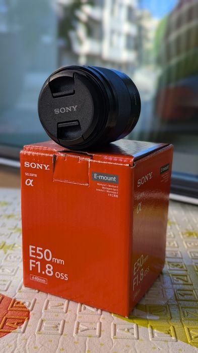 Objetiva Sony E50MM F1.8 OSS