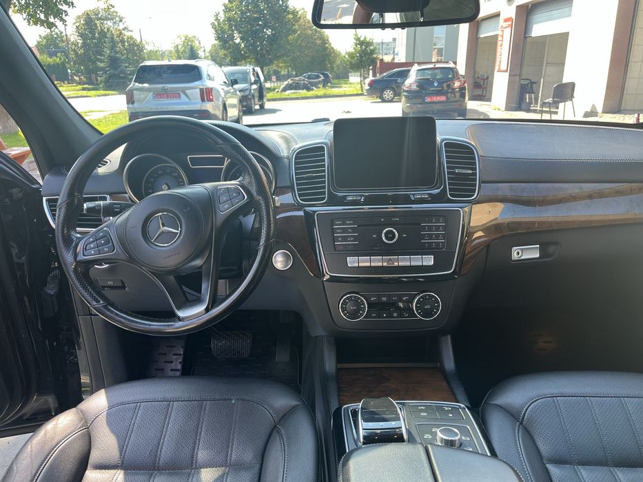 Mersedes bens Gls 450