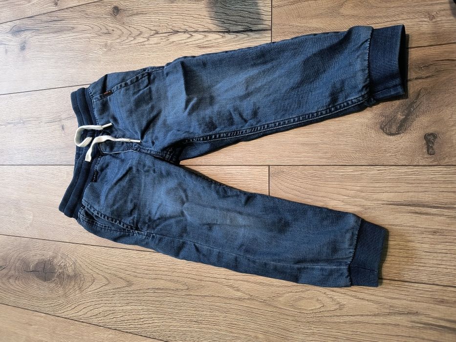 Dżinsy chłopięce 120/56