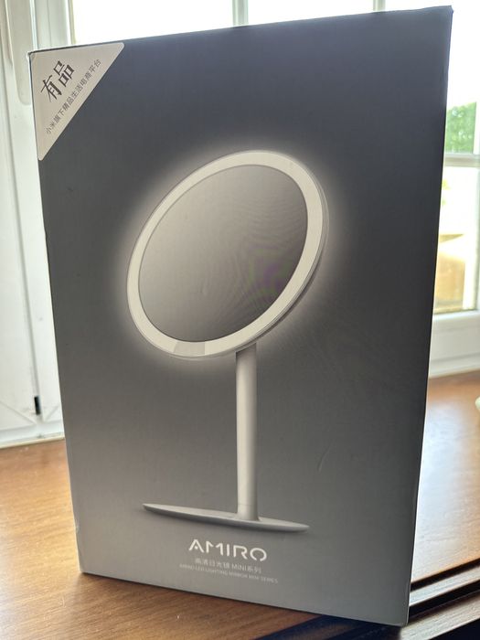 Espelho com iluminação, portátil e recarregável