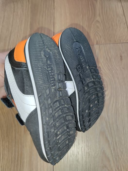 Adidasy buty sportowe Puma 24