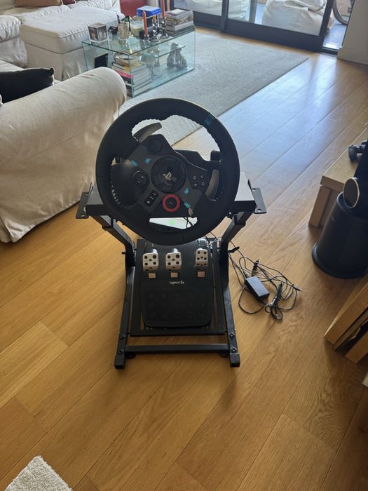 Logitech G29 Novo + Suporte