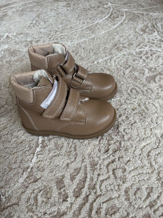 Сапожки 27 розмір 17 см устілка