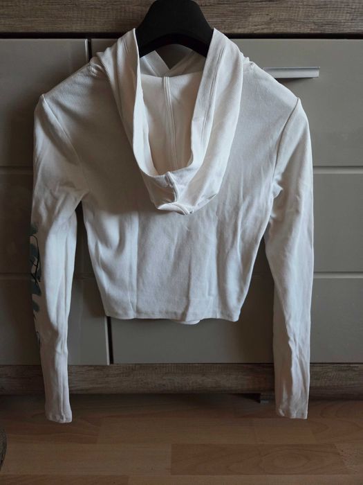 Biała bluza Terranova