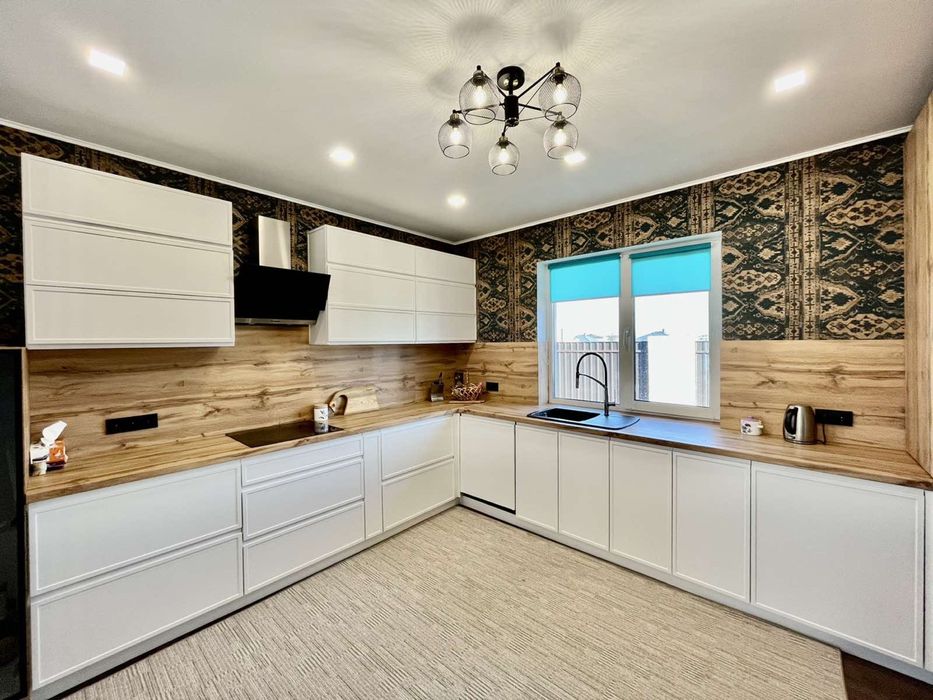 НОВЫЙ - ОДНОэтажный Дом с Новым Ремонтом, 6 соток!