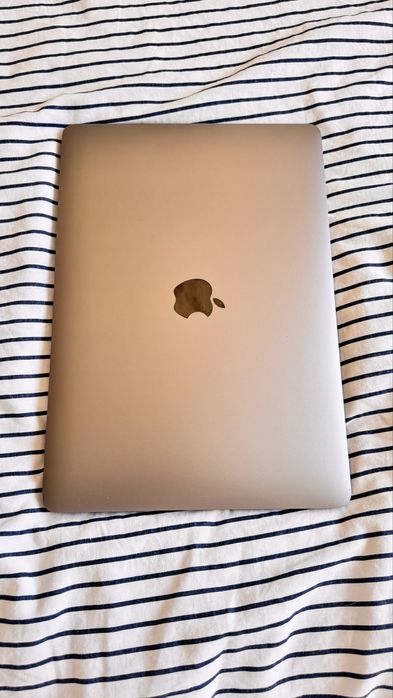 Macbook Air M1 2020
