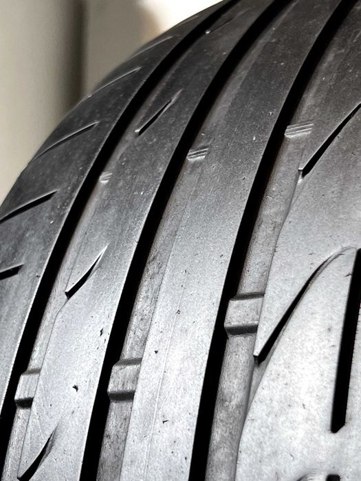 Pneus Bridgestone Potenza S001 - 245/35/18 - Excelentes