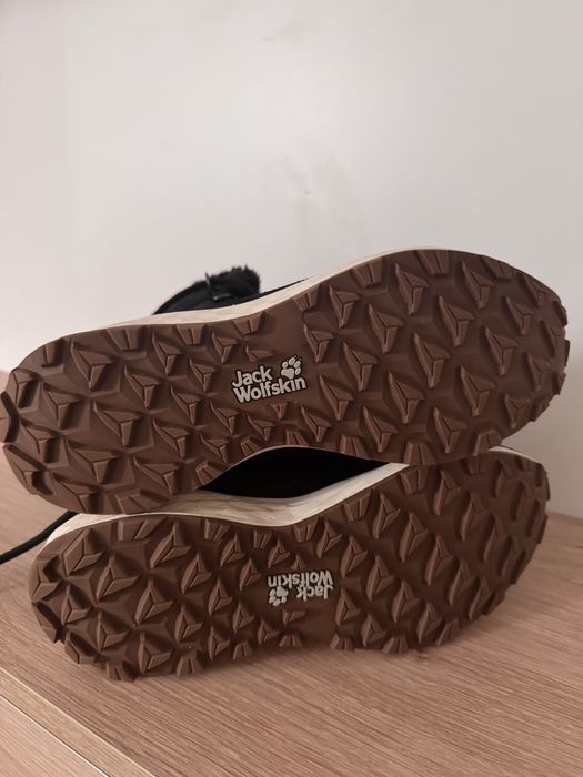 Зимові черевики Jack Wolfskin, EUR 38