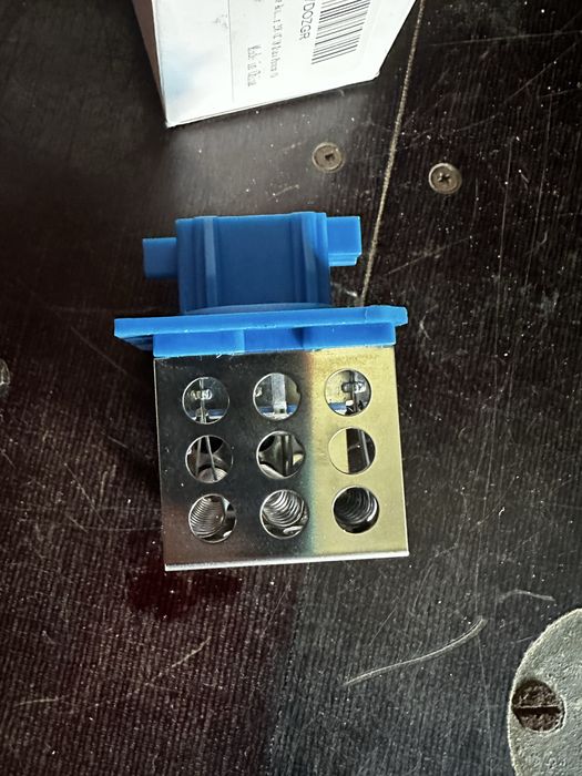 Резистор вентилятора пічки citroen peugeot