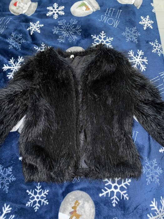 Продам шубу москино