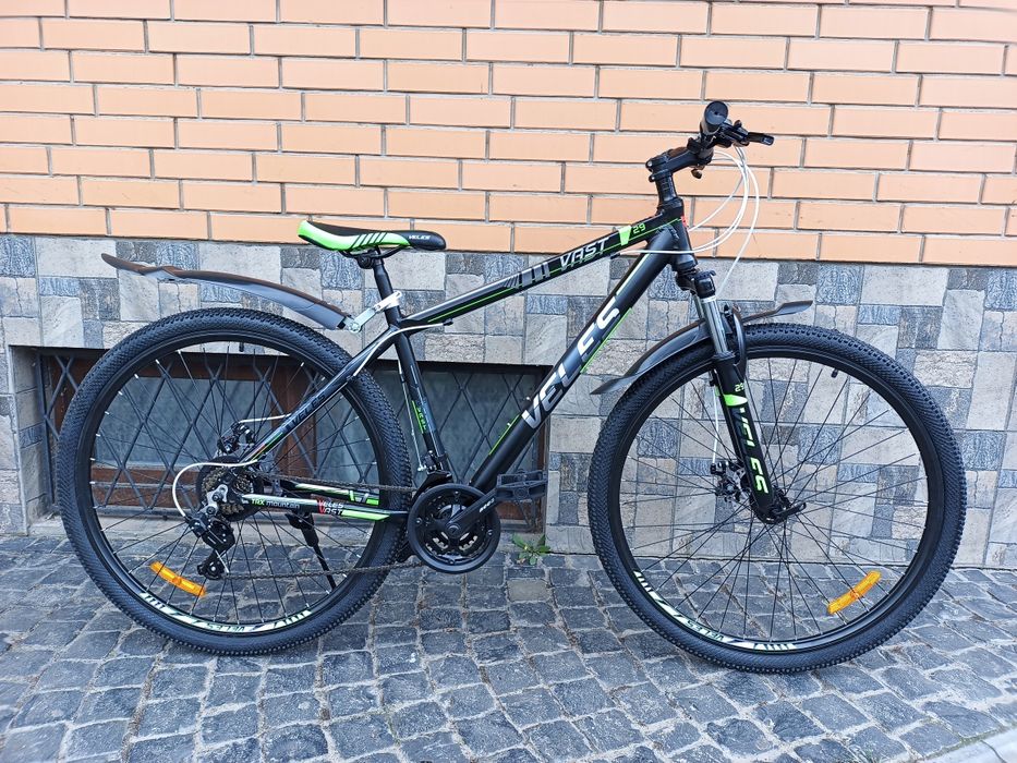 Велосипед Veles найнер 29 колеса рама 21 и 18 алюмінієвий