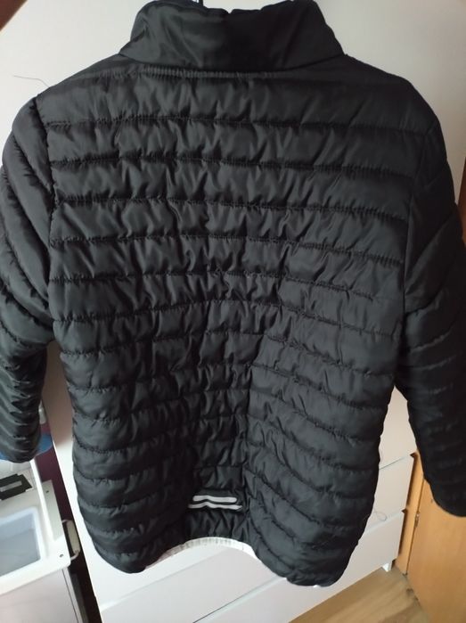 Pikowana kurtka dla chlopca