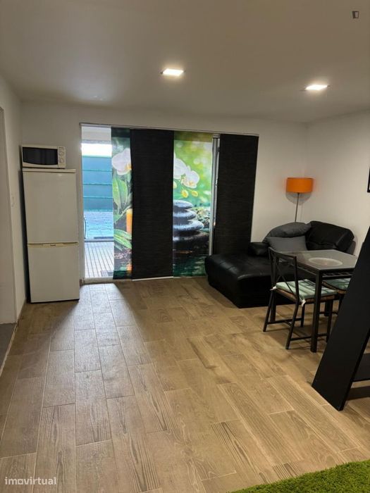 Estúdio - localizado em Carcavelos Lisbon