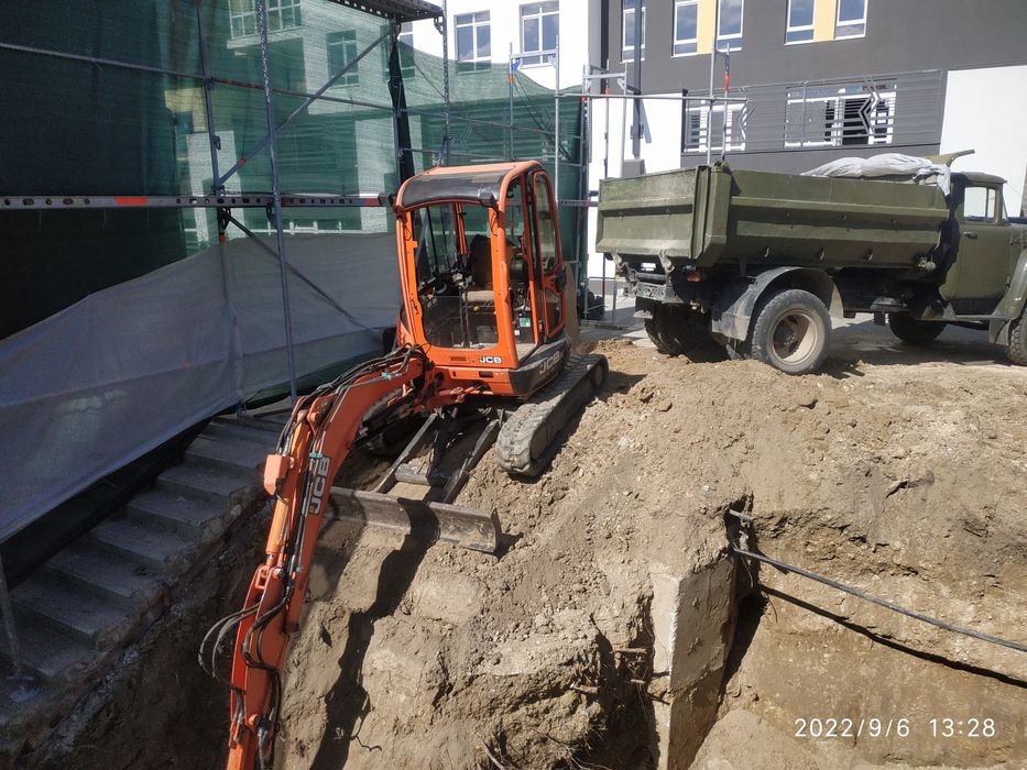 Послуги оренда міні екскаватора,септик екскаватор, каналізація підключ