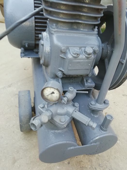 Промышленный компрессор Со 7 б