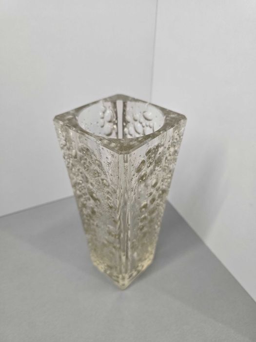 Wazon krople rosy Hortensja