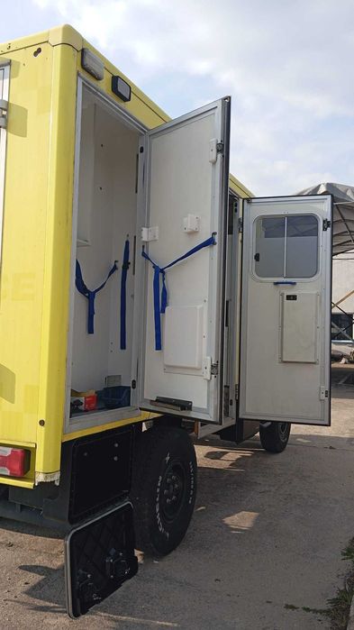 Kontener ambulans / kamper