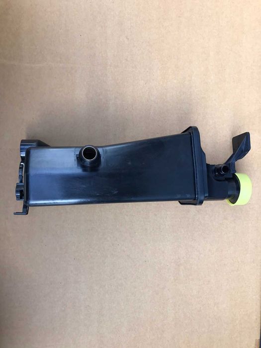 Бачок розширювальний BMW E46 (98-06) X3 E83 (04-10)