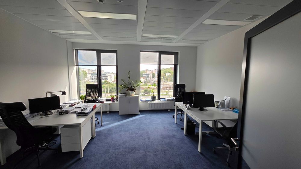 Nowoczesne biuro 218 m² | K2 Gdynia | Kielecka 2 | gotowe do pracy