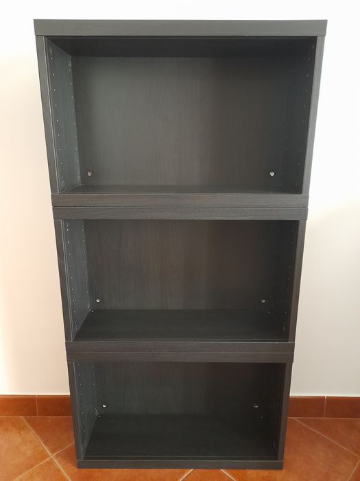 3 estantes IKEA BESTÅ, preto-castanho, 60x20x38 cm