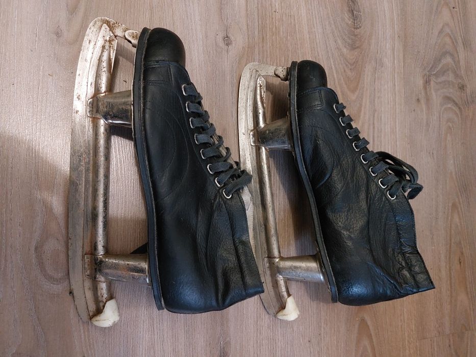 Ковзани чоловічі