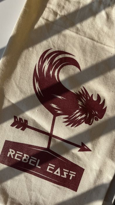 Szelki Fotograficzne Rebel East