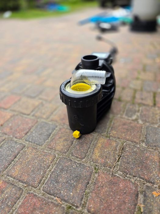 Komplet sprzętów i akcesoriów basenowych