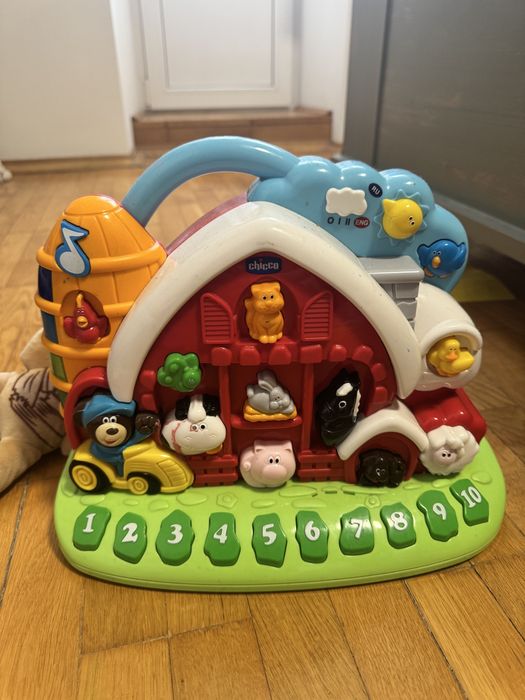 Музична ферма, повністю працює