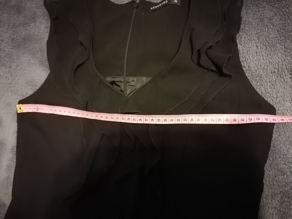 Sukienka Reserved roz 38 czarna