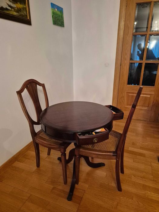 Mesa Redonda de Jogos, Estilo Inglês Regency