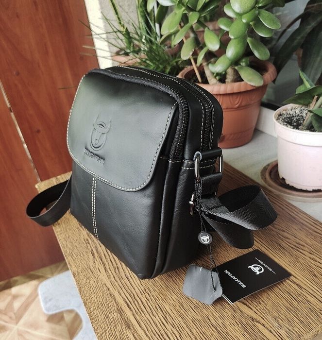 Кожаная мужская Сумка-Барсетка. На плечо.  Черная.