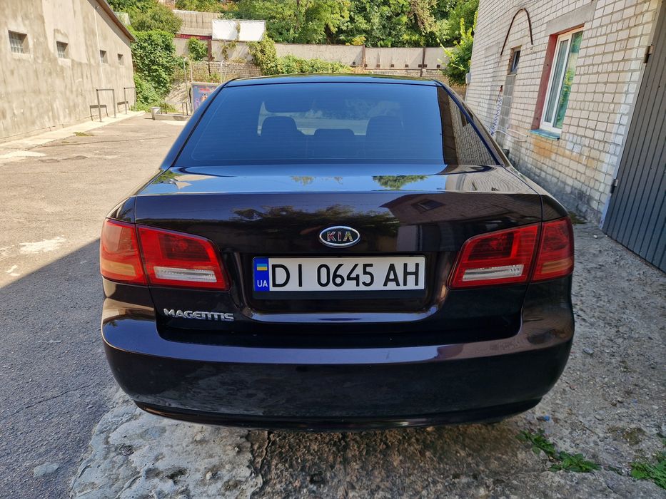 KIA     Magentis