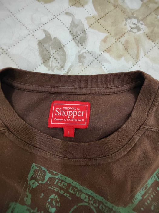 T-shirt Shopper tam. L em ótimo estado
