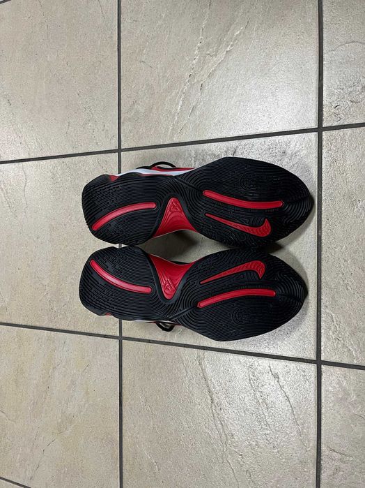 Кросівки ігрові,баскетбольні Nike Giannis Immortality 3  42 р