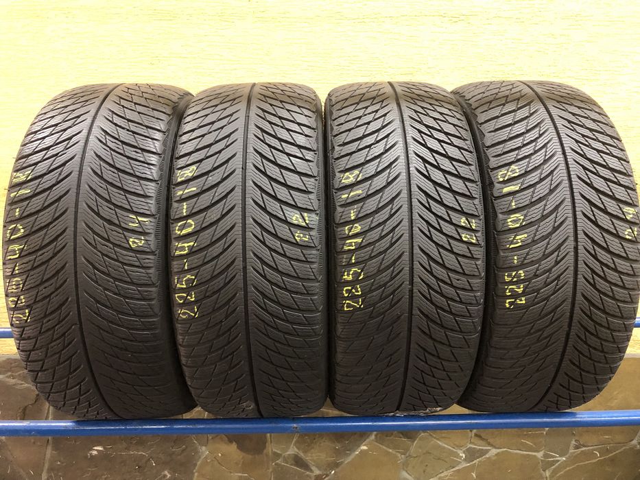 Зимові шини 225/40 R18 MICHELIN